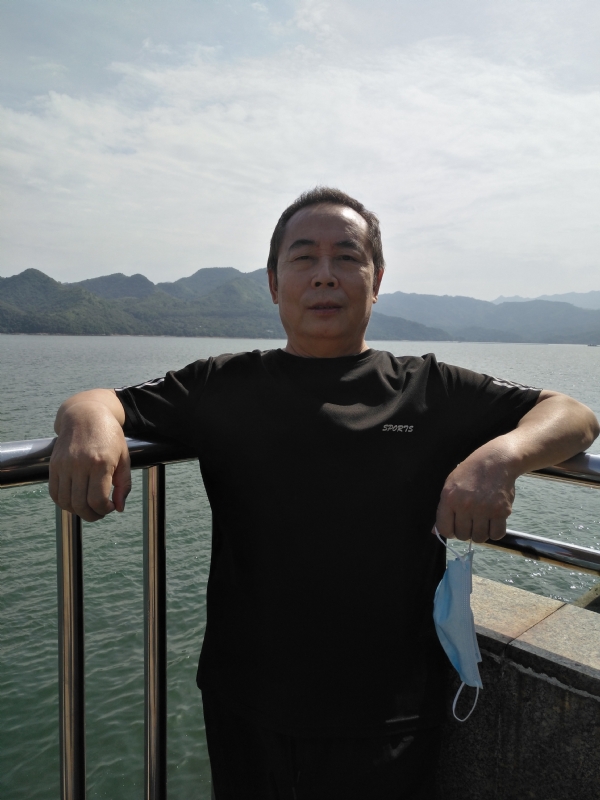 重振雄风的第四张照片--包头残疾人相亲网